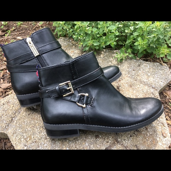 Tommy Hilfiger Black Ankle Boots Sz 7.5 - Picture 4 of 7